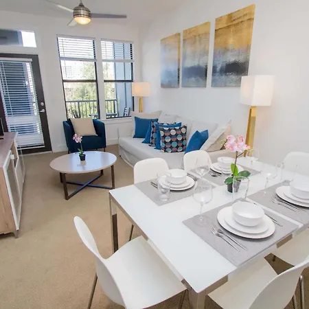 Nuovo - Downtown Orlando Apartment